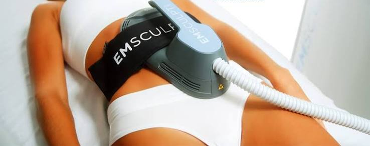 Approved Emsculpt NEO applicator treatment photo with energy field overlay